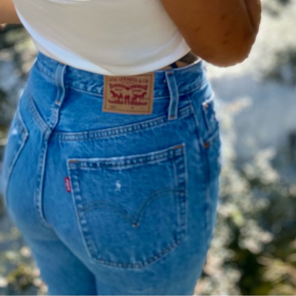 Levi’s 501 straight jeans with distressing - Picture 2 of 12